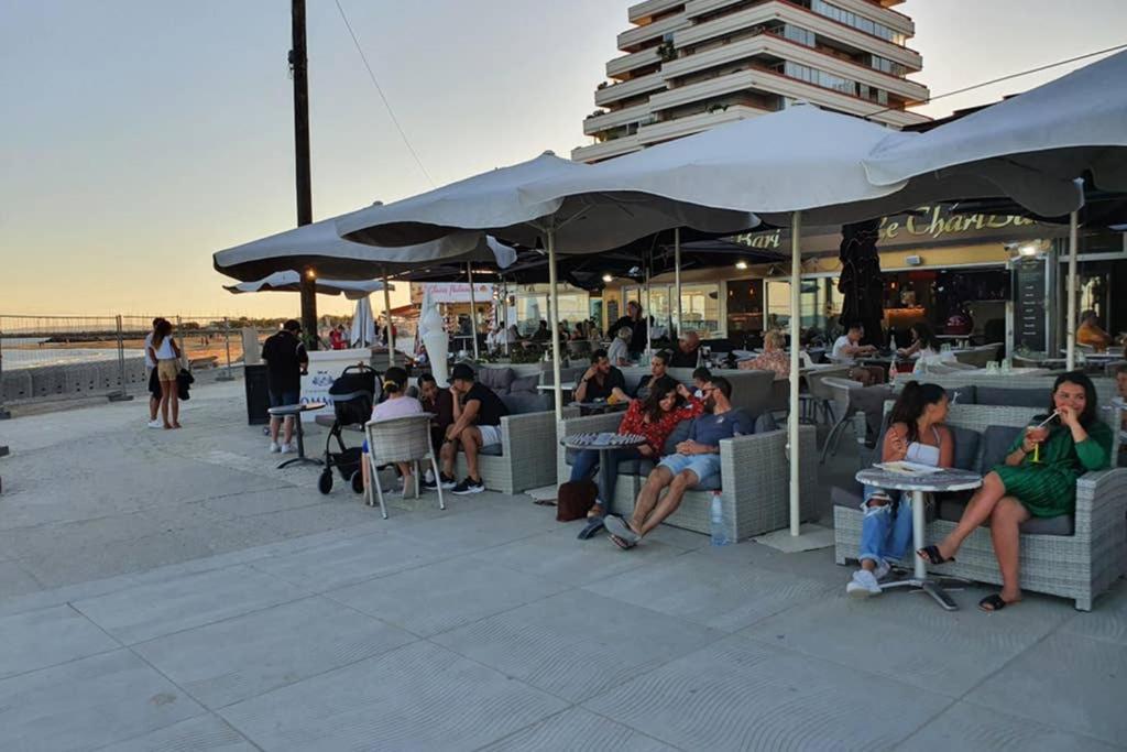 Studio Cabines 6 Couchages 150 M De La Plage Et A Quelques Secondes Des Commerces Wifi Gratuit La Grande-Motte Eksteriør bilde