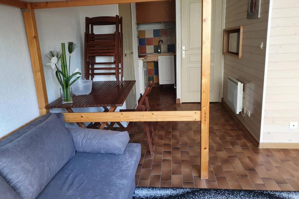 Studio Cabines 6 Couchages 150 M De La Plage Et A Quelques Secondes Des Commerces Wifi Gratuit La Grande-Motte Eksteriør bilde