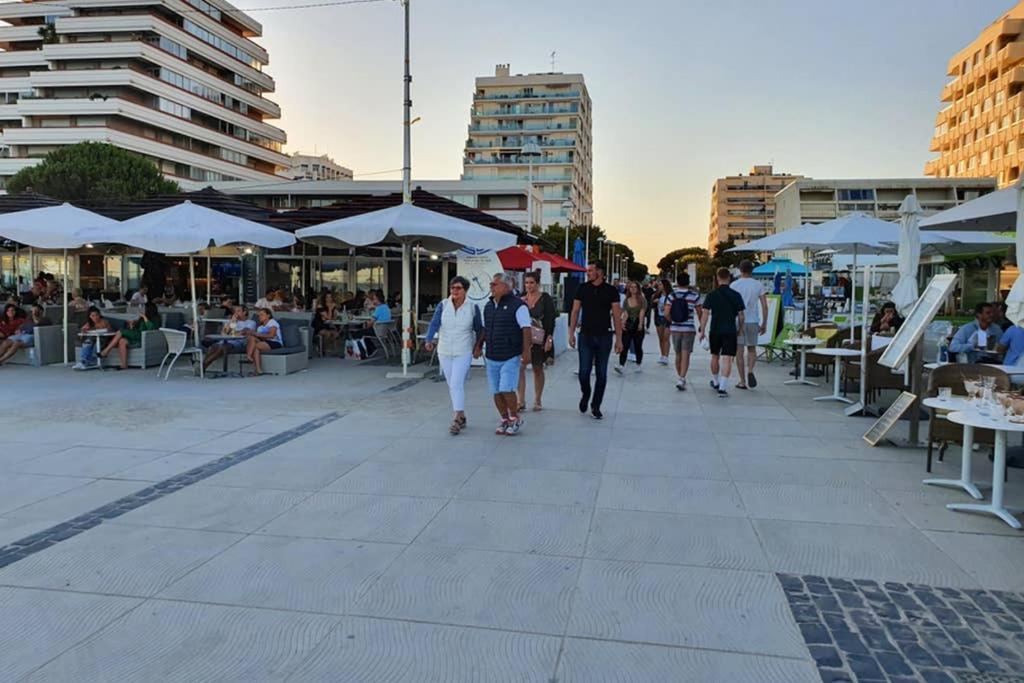 Studio Cabines 6 Couchages 150 M De La Plage Et A Quelques Secondes Des Commerces Wifi Gratuit La Grande-Motte Eksteriør bilde